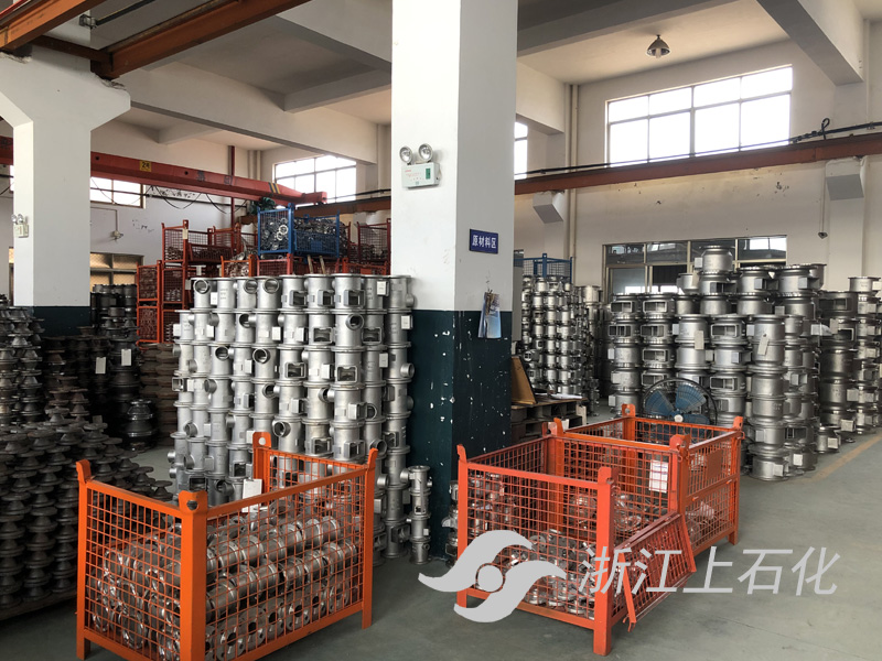 半成（chéng）品倉庫（5）